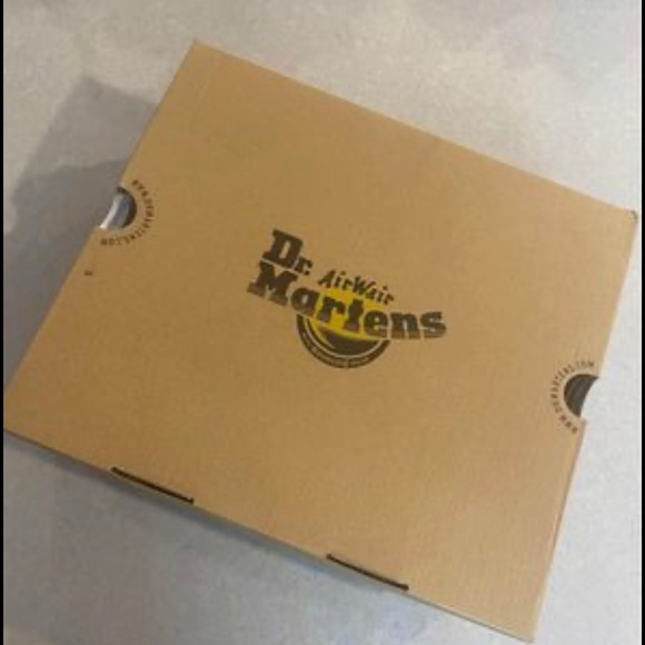 COPY - Dr.Marten Boots - Picture 3 of 4